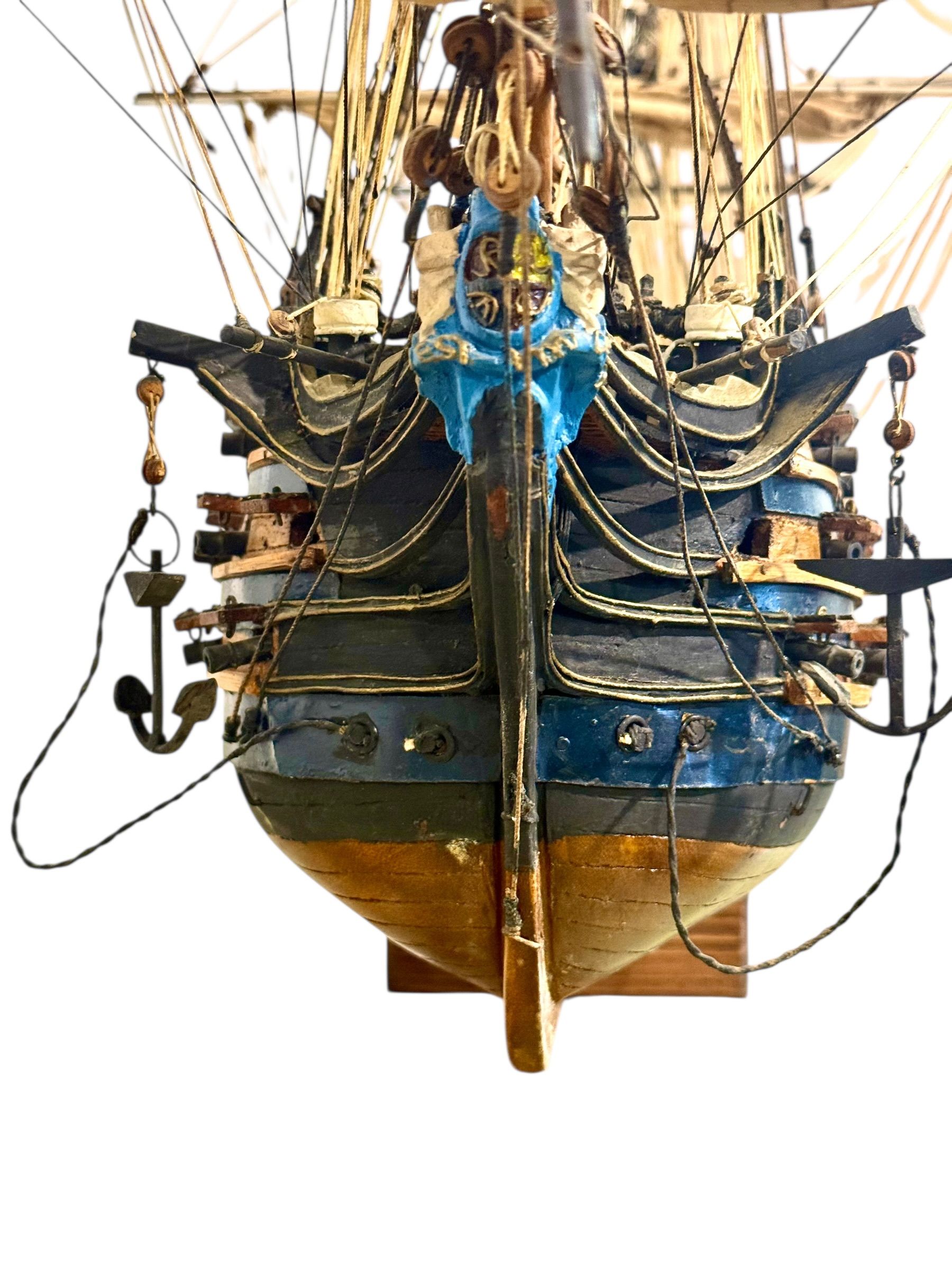 Large Maquette du HMS Victory, navire de guerre du XIXe siècle