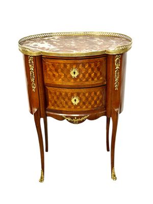 Commode rognon de style Louis XVI avec marqueterie de cubes,  France XIXe siècle