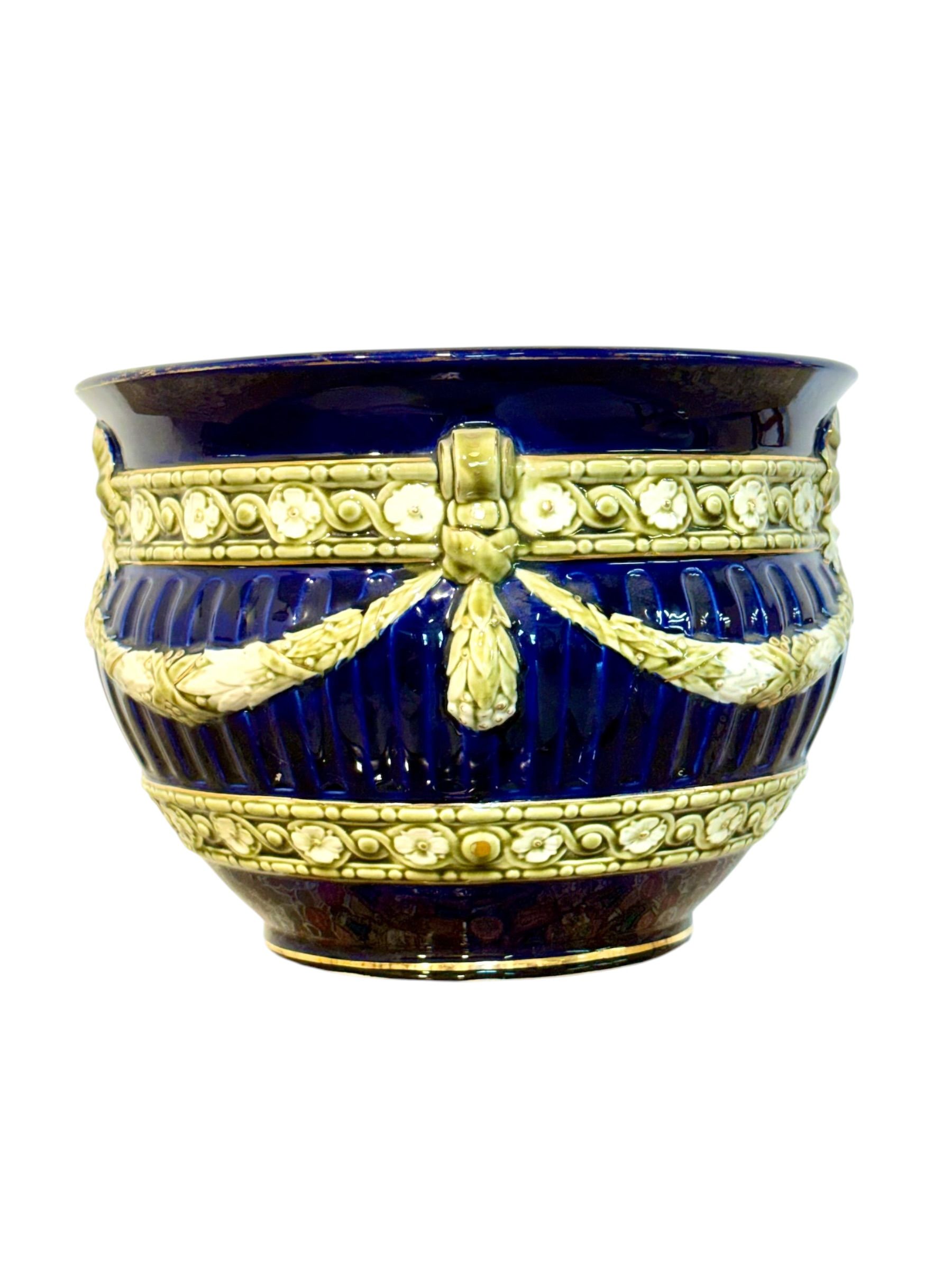 Jardinière en Barbotine, Bleu Cobalt, Napoléon III, XIXème S.