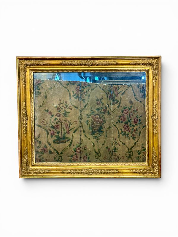 Miroir en bois doré et verre au mercure, Epoque Restauration, France vers 1830