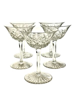 Set de cinq coupes ou verres à Champagne en Cristal de Baccarat Modèle " Burgos"