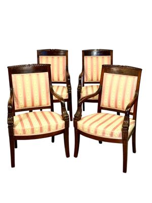 Suite de 4 fauteuils d’époque Empire en noyer