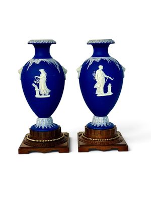 19th Century Pair of Wedgwood Blue Jasperware Vases on Walnut Pedestals