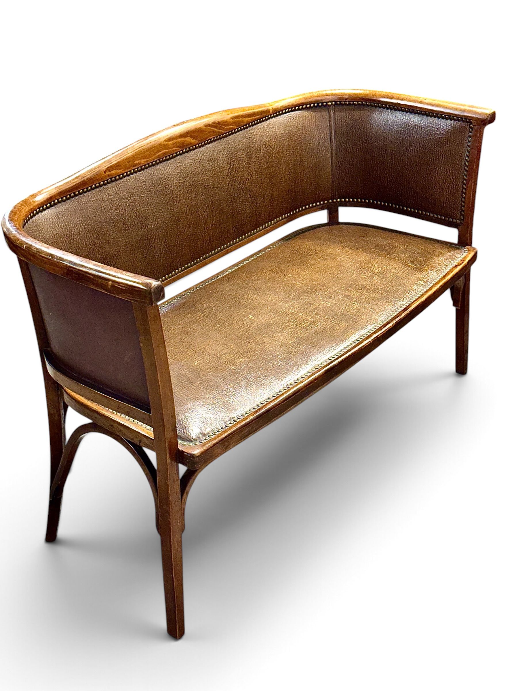 French Baumann Art Deco Bentwood Two-Seater Settee, circa 1920