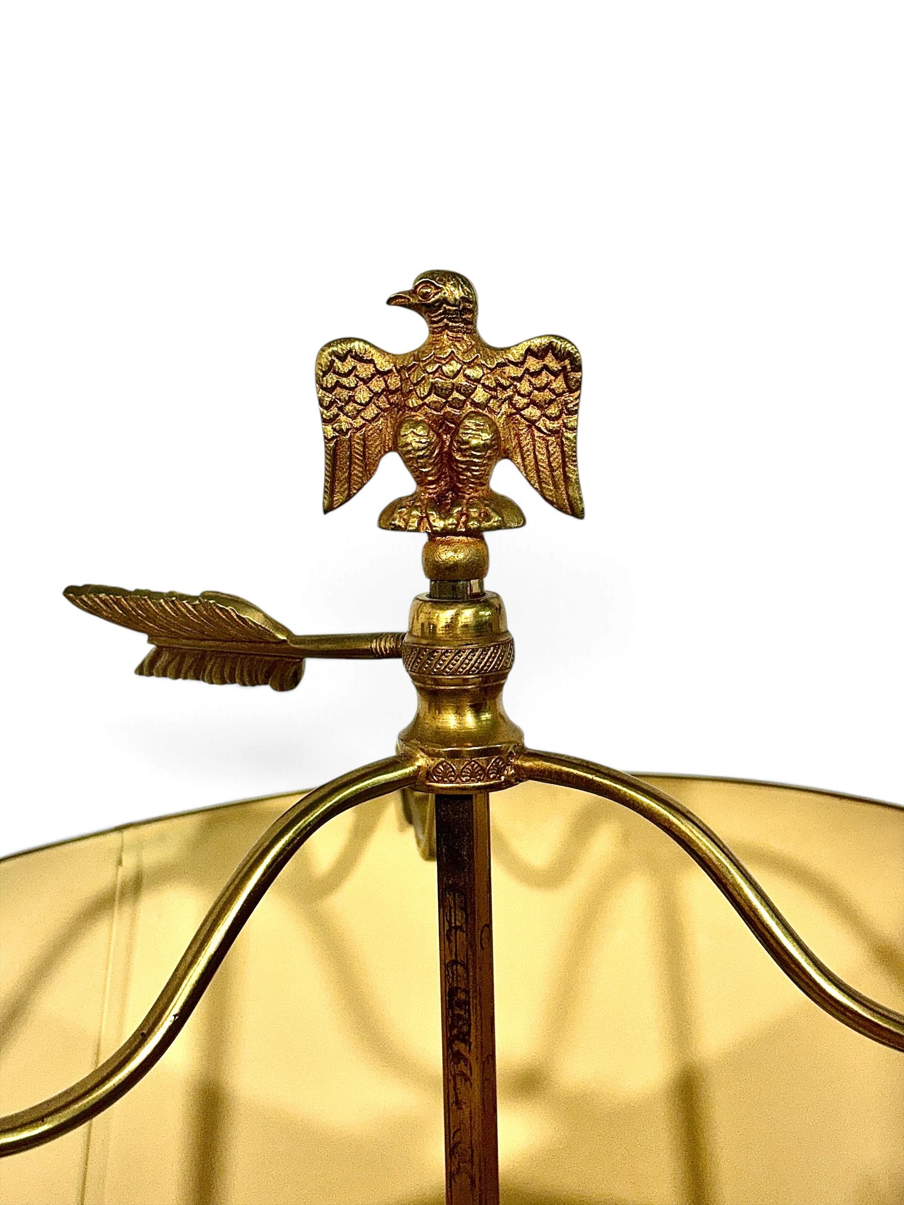 Lampe bouillotte de style Empire en laiton doré, vers 1930