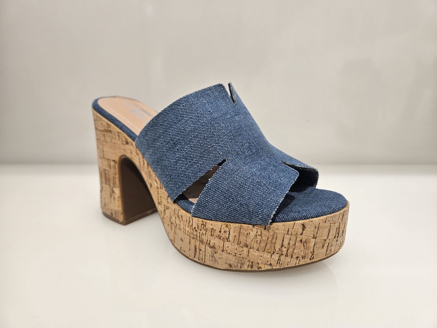Jeans slipper met hak/ klomp