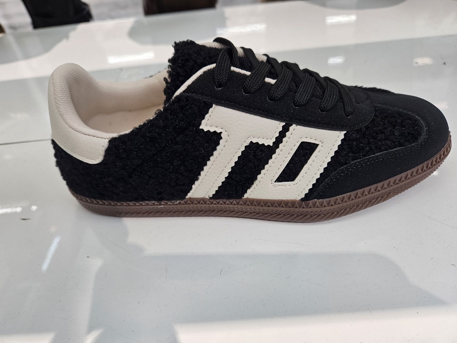 Teddy sneaker zwart/offwhite
