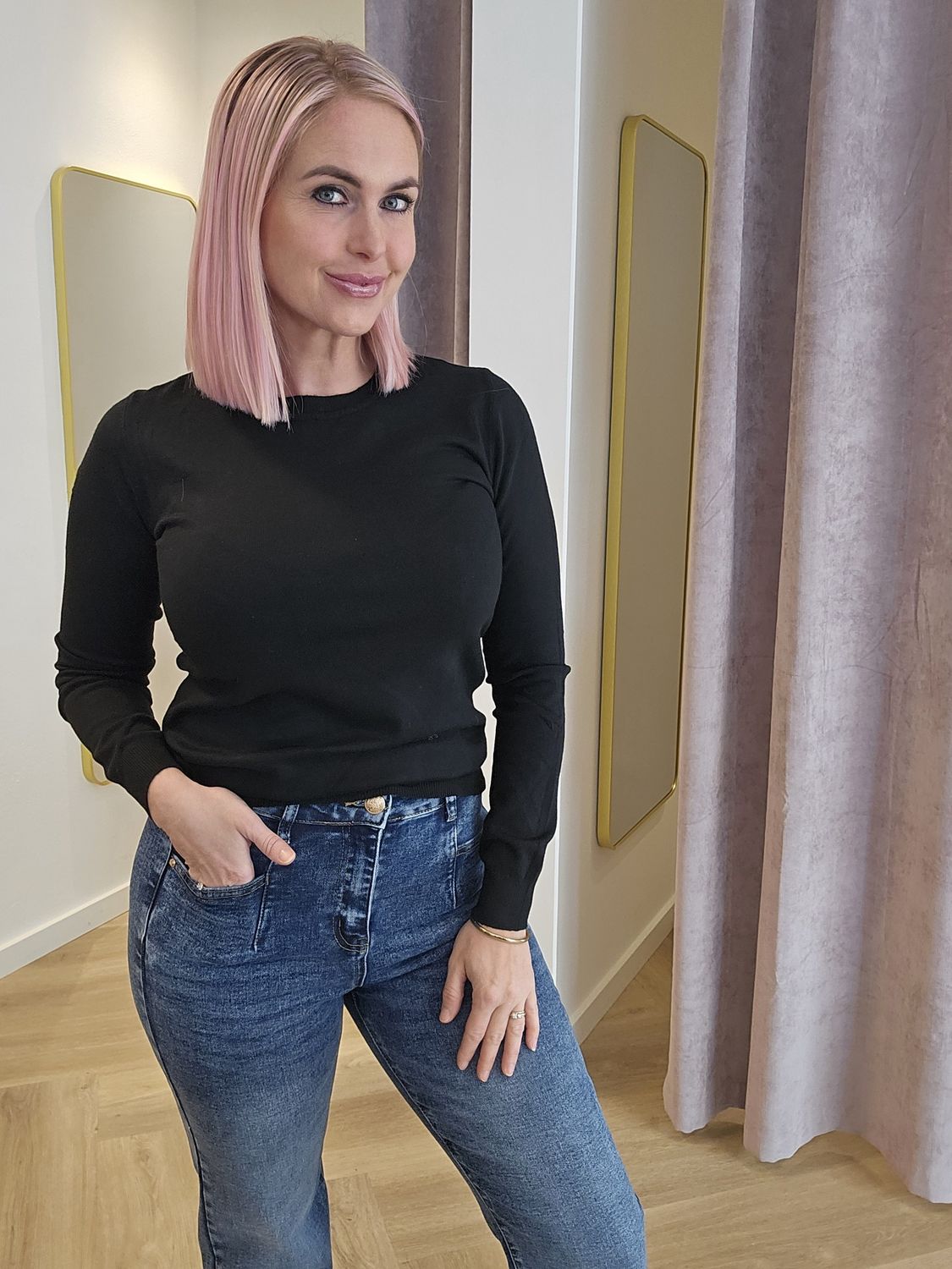 Basic viscose longsleeve met ronde hals