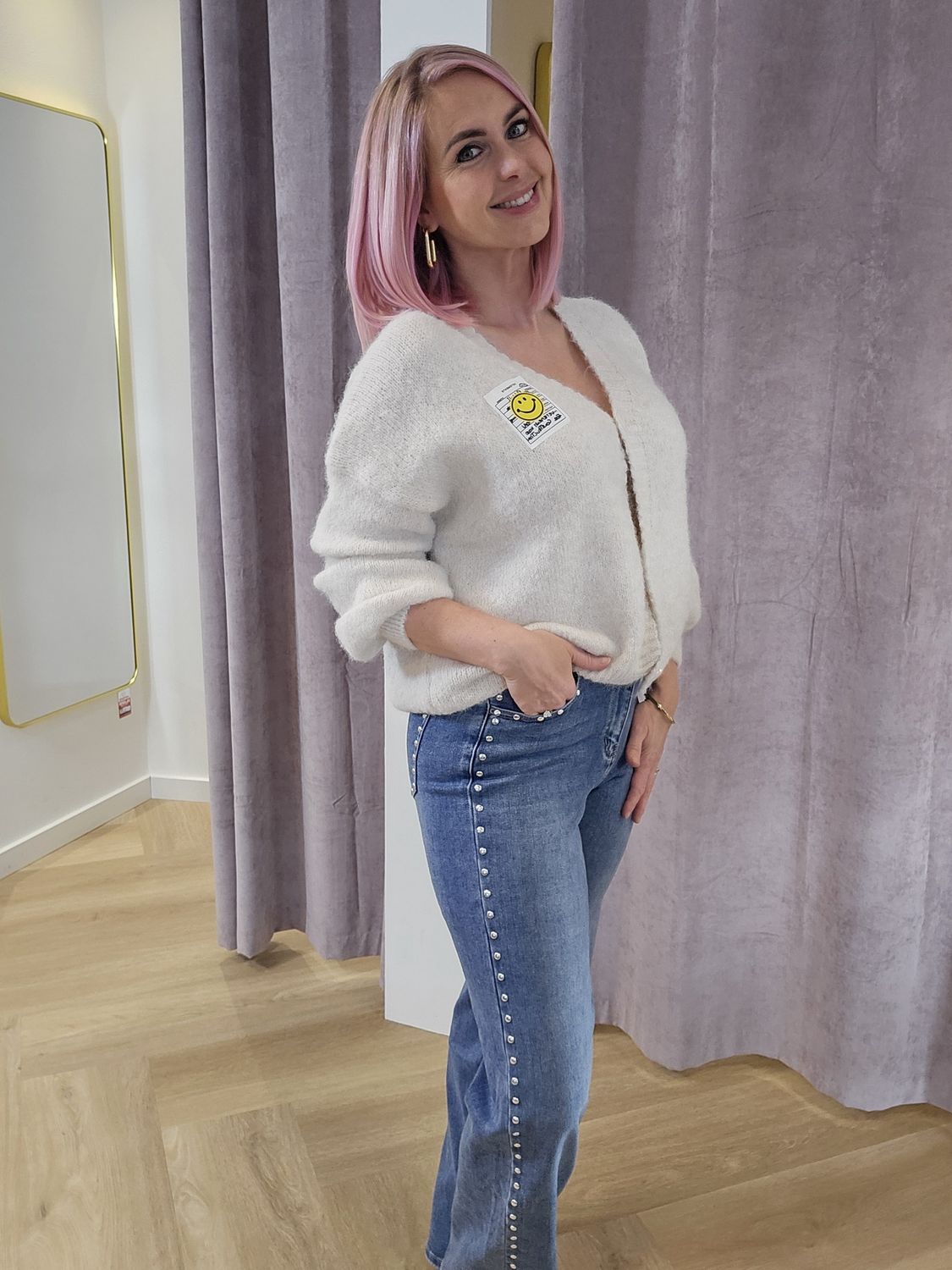 Beige gebreid vest smiley &amp; hart knoopjes