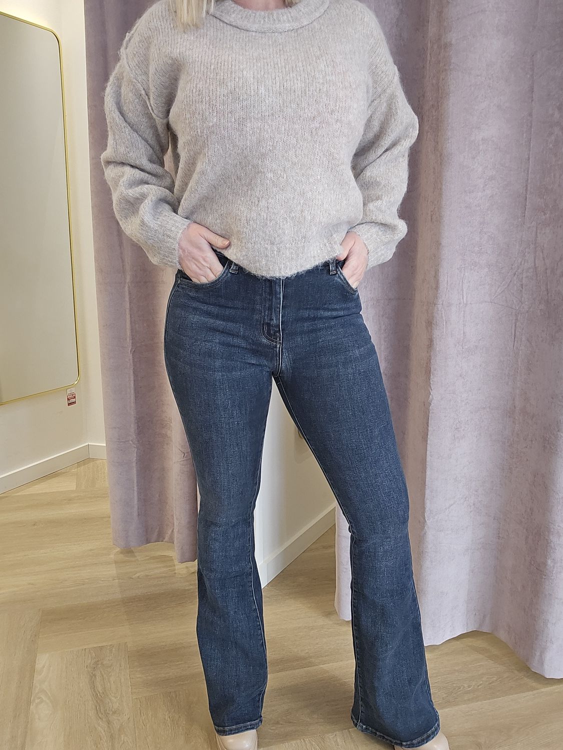 Flared/bootcut iconic