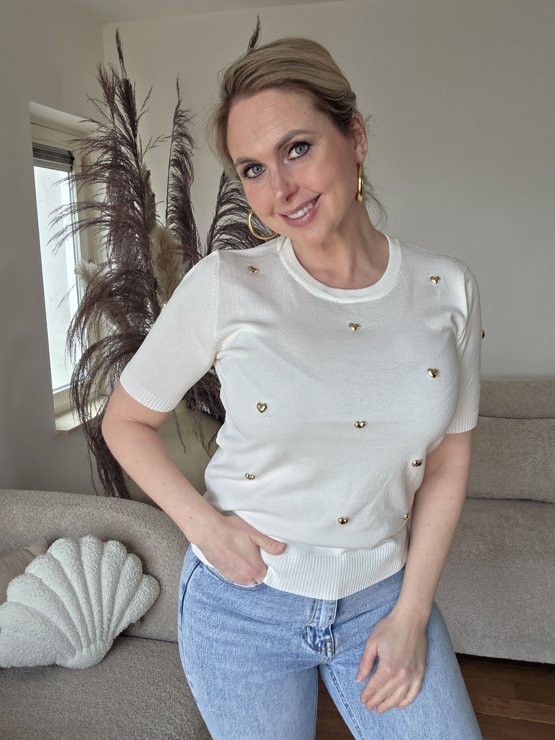 Wit shirt met gouden buttoned hartjes
