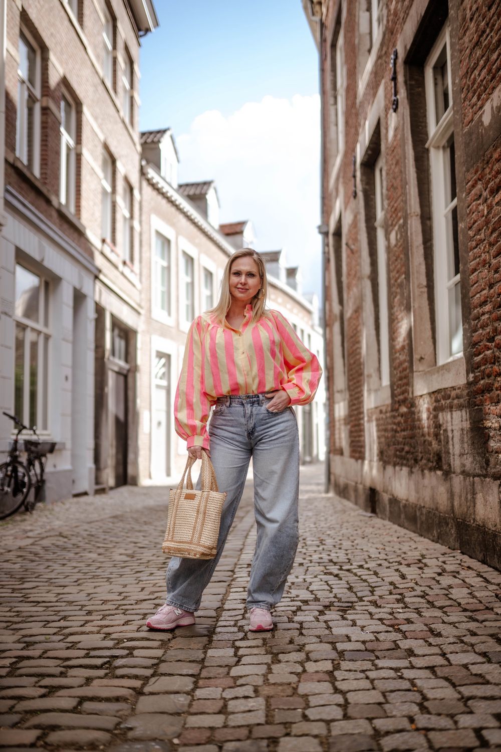 Marthe zomerblouse met brede strepen roze/geel