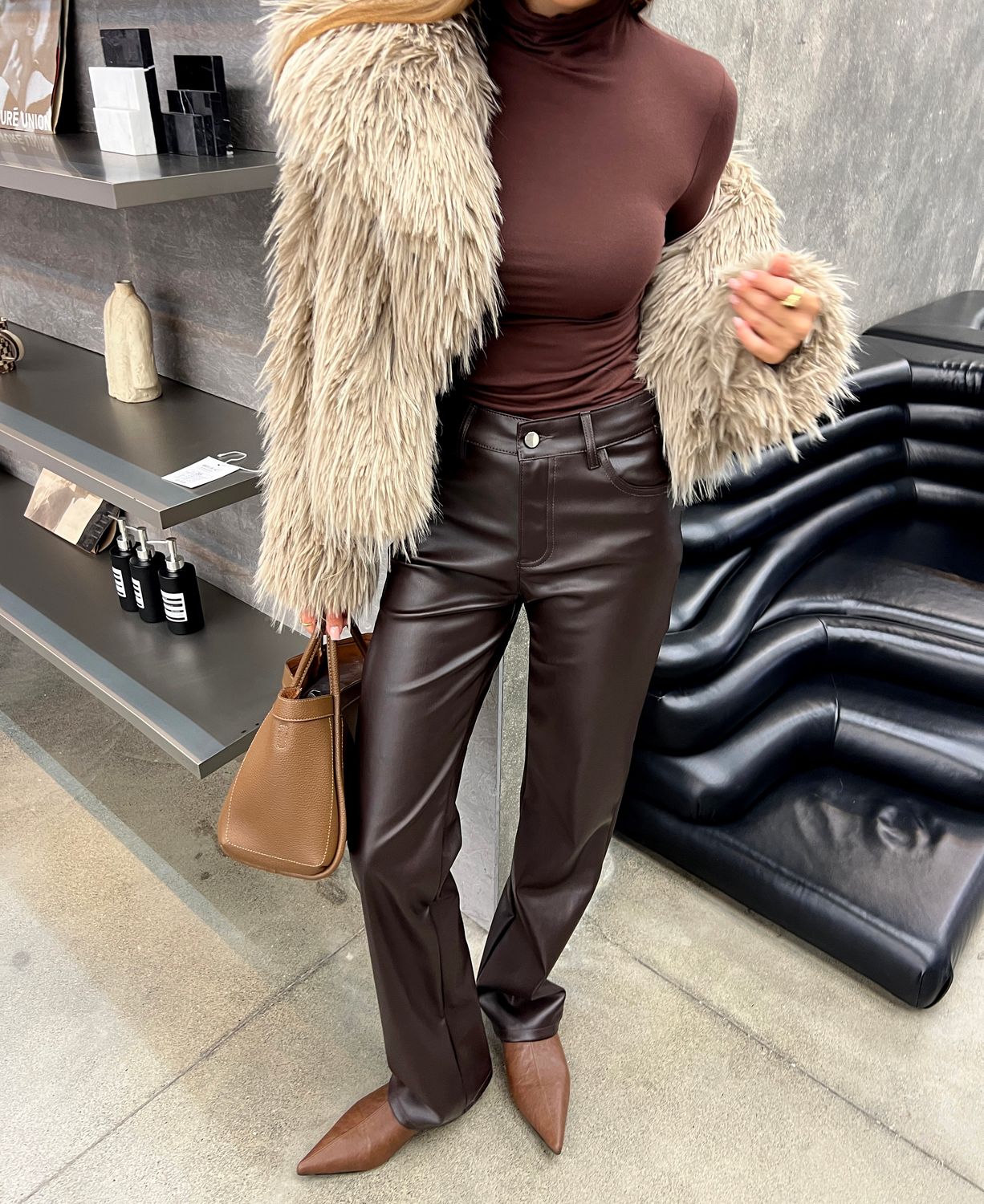 Straight leatherlook pantalon bruin