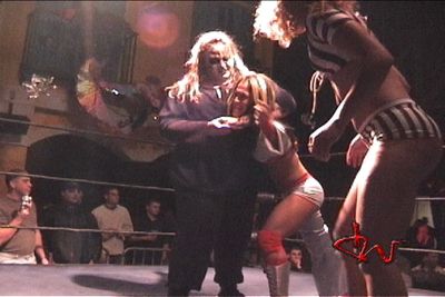 WOMEN'S PRO WRESTLING - PYSCHO BYTCH VS SIMPLY LUSCIOUS (VOD) WOMEN'S PRO WRESTLING - PYSCHO BYTCH VS SIMPLY LUSCIOUS (VOD)