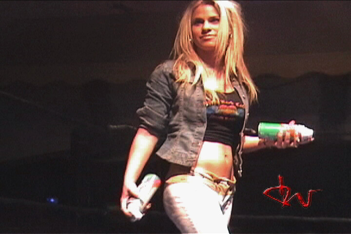 GIRLS WRESTLING - 3 WAY FOAM CREAM MATCH GI HO VS TAI WEED VS KRISTI KISS (DWOW) (VOD)