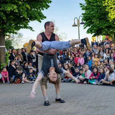 July 12: Double Bill: Cikada Circus and Lacunavicci Double Bill: Cikada Circus and Lacunavicci