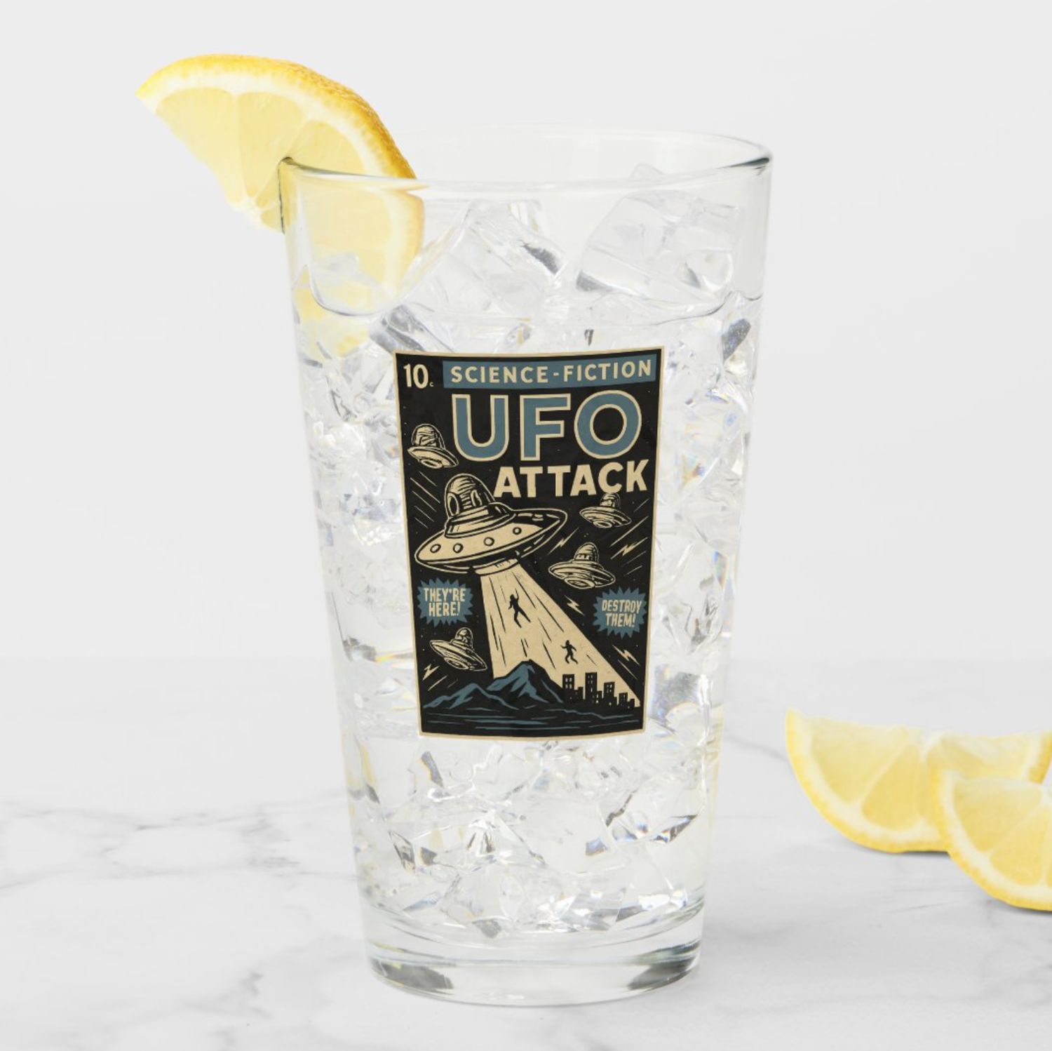 UFO Attack Comic Book-style - 16oz Pint Glass