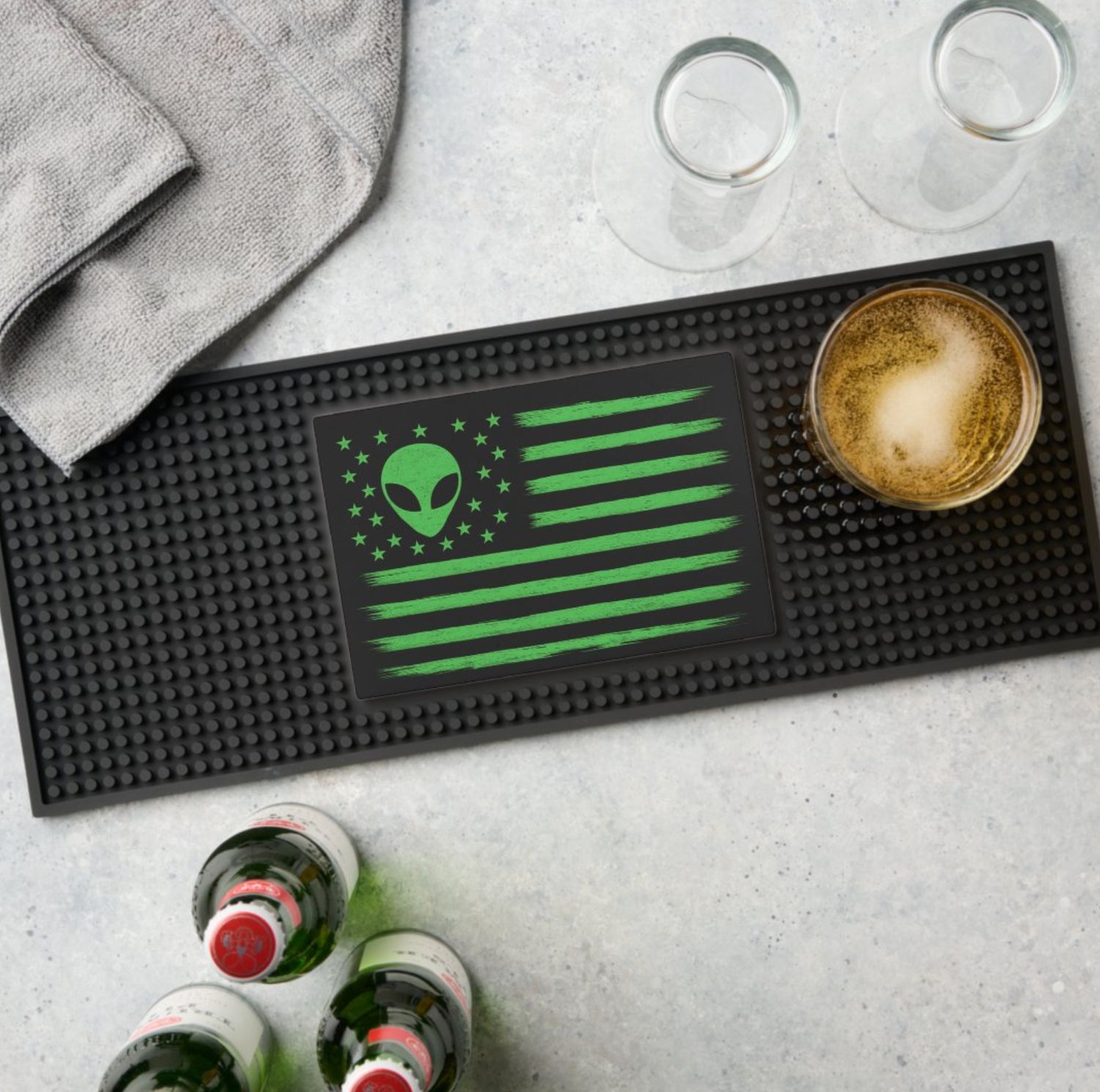 UFO United States US Alien Head Flag - Bar Mat