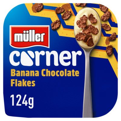 Muller Corner Banana Yogurt with Chocolate Flakes 124g Yoghurt