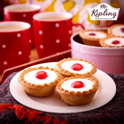 Mr Kipling Cherry Bakewell Tarts [6 Pack]