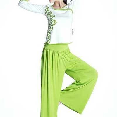 Yoga &amp; Fitness Clothing