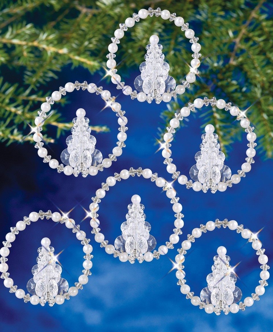 Holiday Beaded Ornament Kit-Christmas Tree Wreath Makes 12 (Pack of 1)