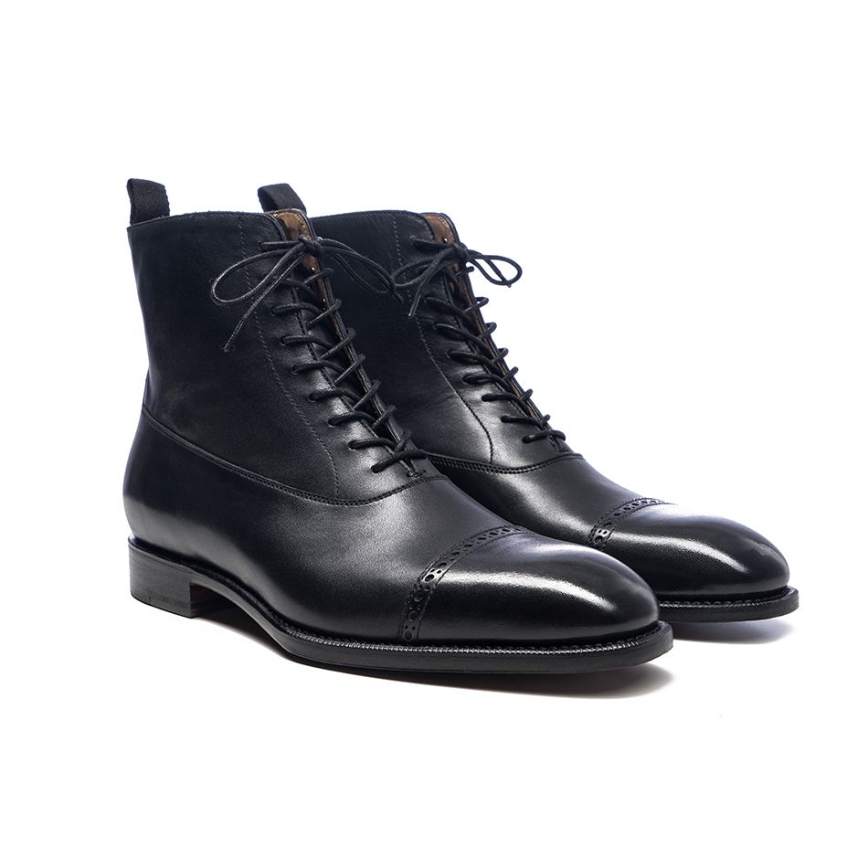 Color: Taiwan calfskin black, Size: 44 - Men&#39;s English Last Carved Martin Oxford Boots