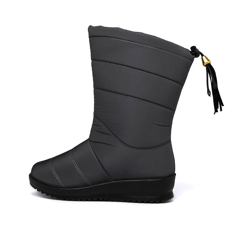 Women&#39;s snow boots slope with tassels waterproof and non-slip - Color: Black, Size: 44