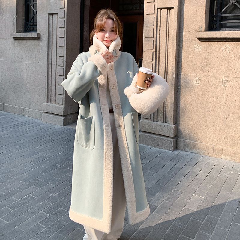 Women&#39;s Stand Collar Loose Stitching Design Sweet Cool Long Fur Coat