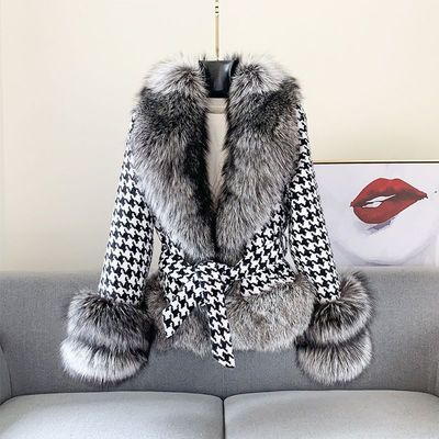 Color: Silver Gray, Size: XL - Fur Coat Women&#39;s Short Houndstooth Fur Collar Silver Fox Fur Jacket