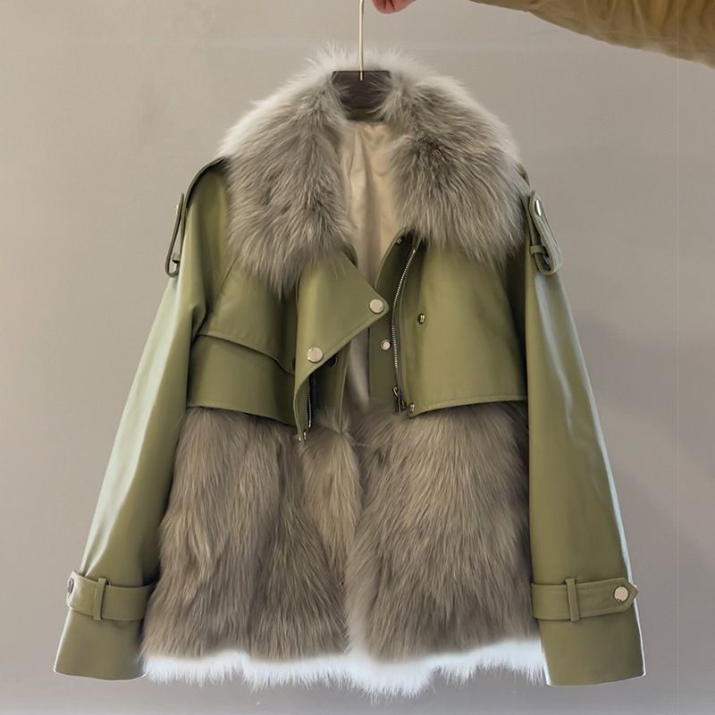 Women&#39;s Fashion Personality Stitching Fur Coat