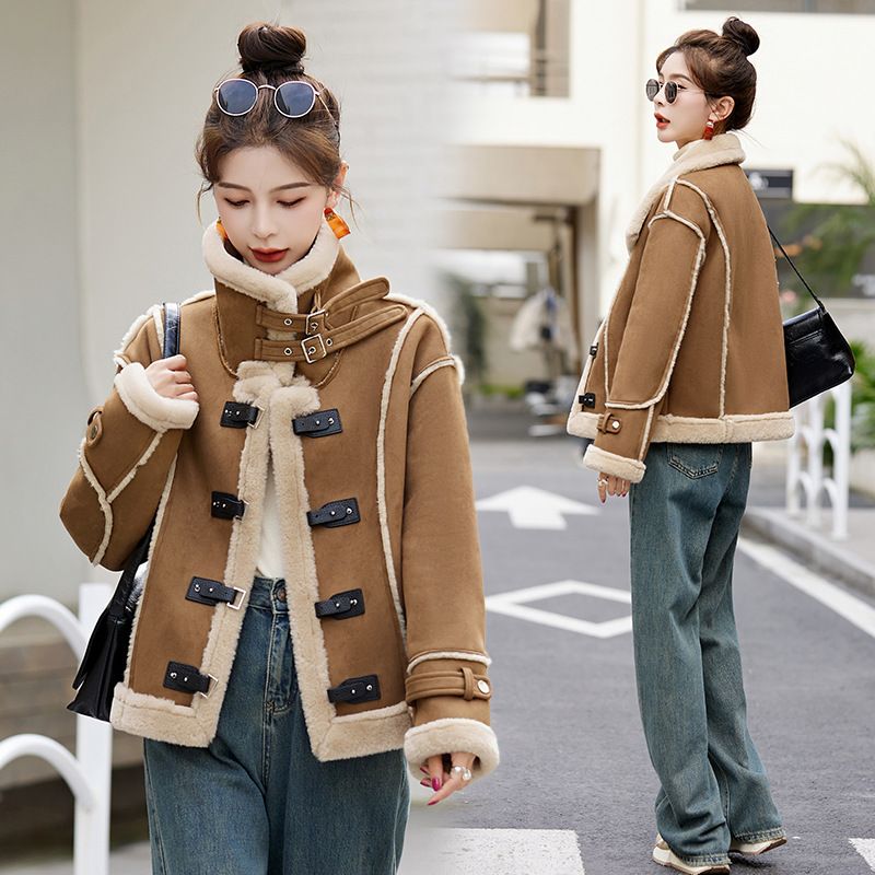 Lamb Wool Coat Women&#39;s Winter Fur Integrated