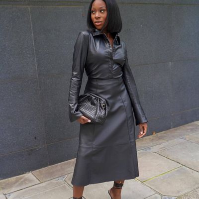 Women&#39;s Clothing Top And Skirt Leather Two-piece Suit