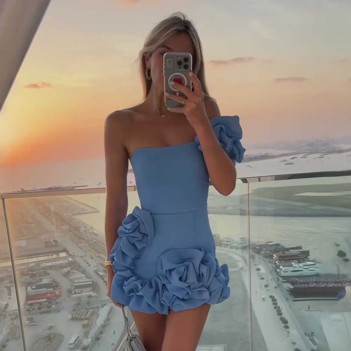 Color: Blue, size: L - Fashion One-shoulder One-shoulder Dress Sexy Slim Ruffled Flower-bud Design Short Dress For Evening Party Womens Clothing