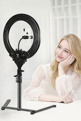 style: 18nch fill lightthree cam - High-definition Selfie Photo, Lighting, Lighting, Vibrato Artifact, Professional Shooting