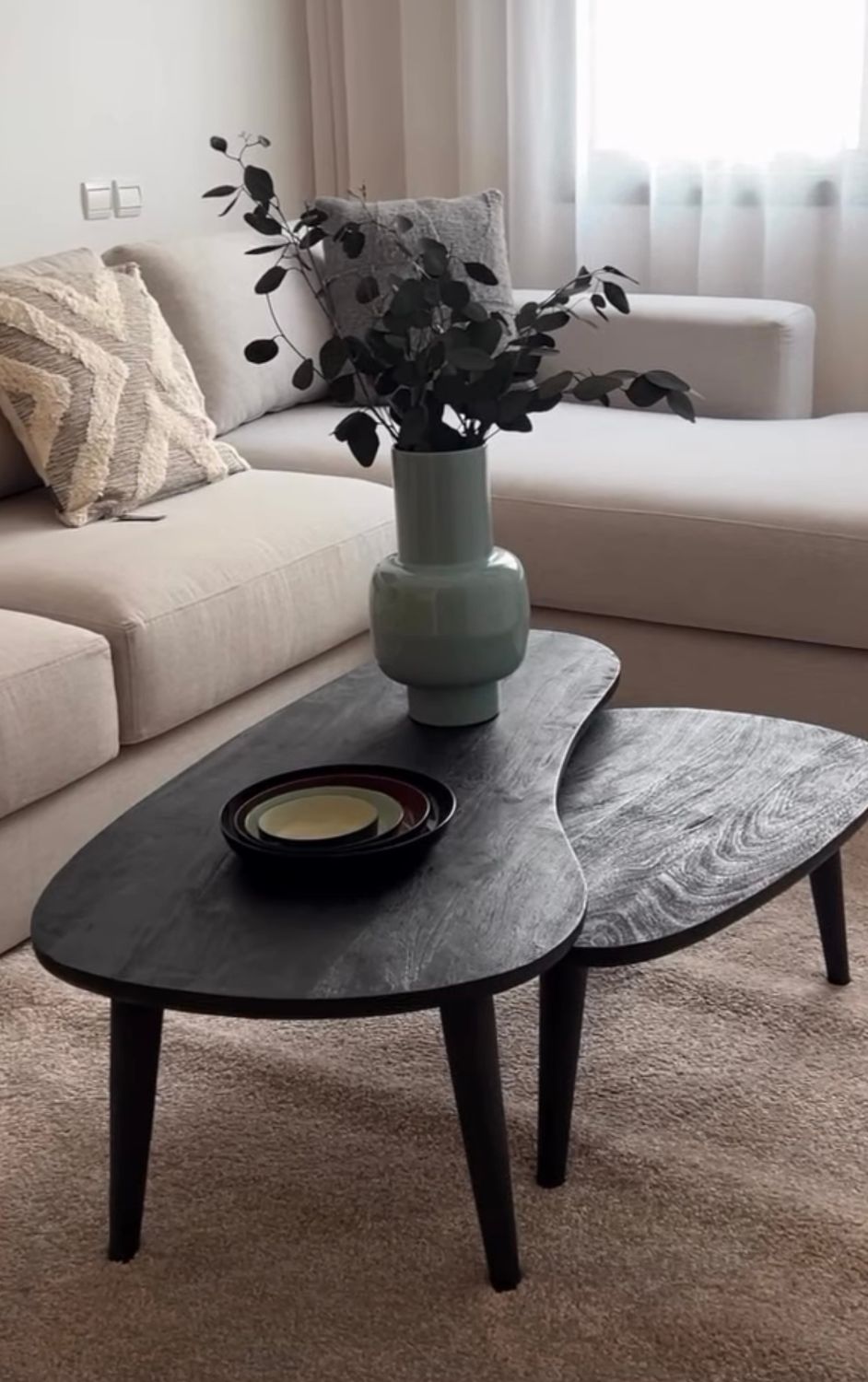 Free-form Nested Side Table Set (2 pcs)