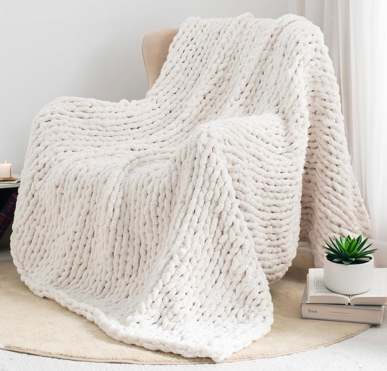 🧶 Chunky Knit Throw Blanket – Ivory (60” x 80”)