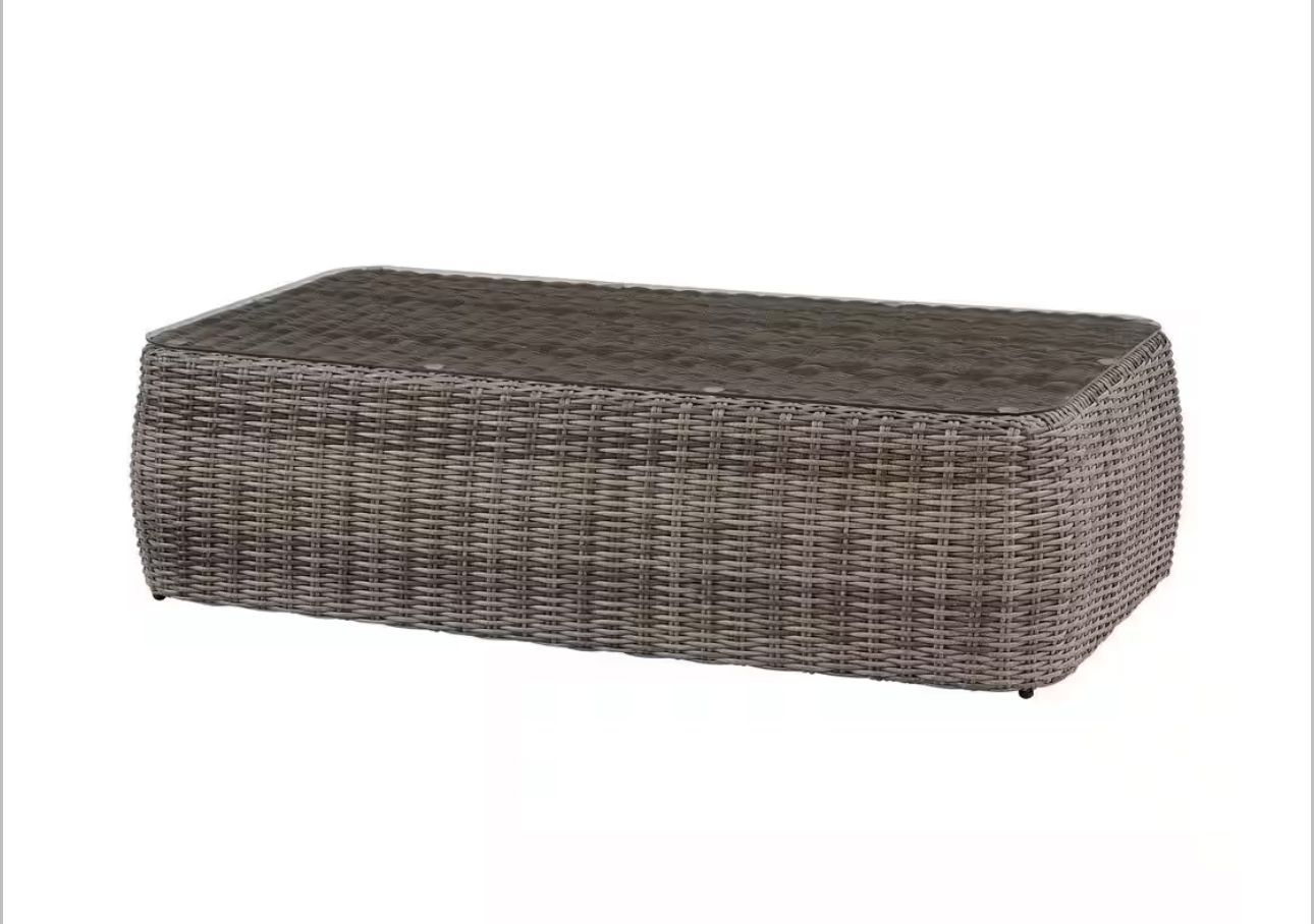Kings Ridge Rectangular Wicker and Reinforced Aluminum Outdoor Coffee Table Glass Table Top