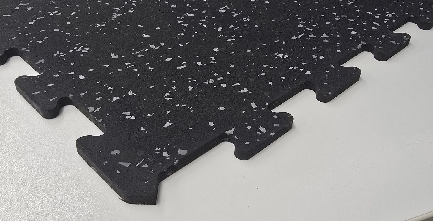 Pavigym Extreme Wedge – 7mm Rubber Ramp Edge for Strength & Functional Zones (100 × 10 cm) Pavigym Extreme Wedge – 7mm Rubber Ramp Edge for Strength & Functional Zones (100 × 10 cm)