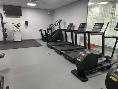 Pavigym Endurance 7 mm High-Density Virgin Rubber Gym Flooring Tiles