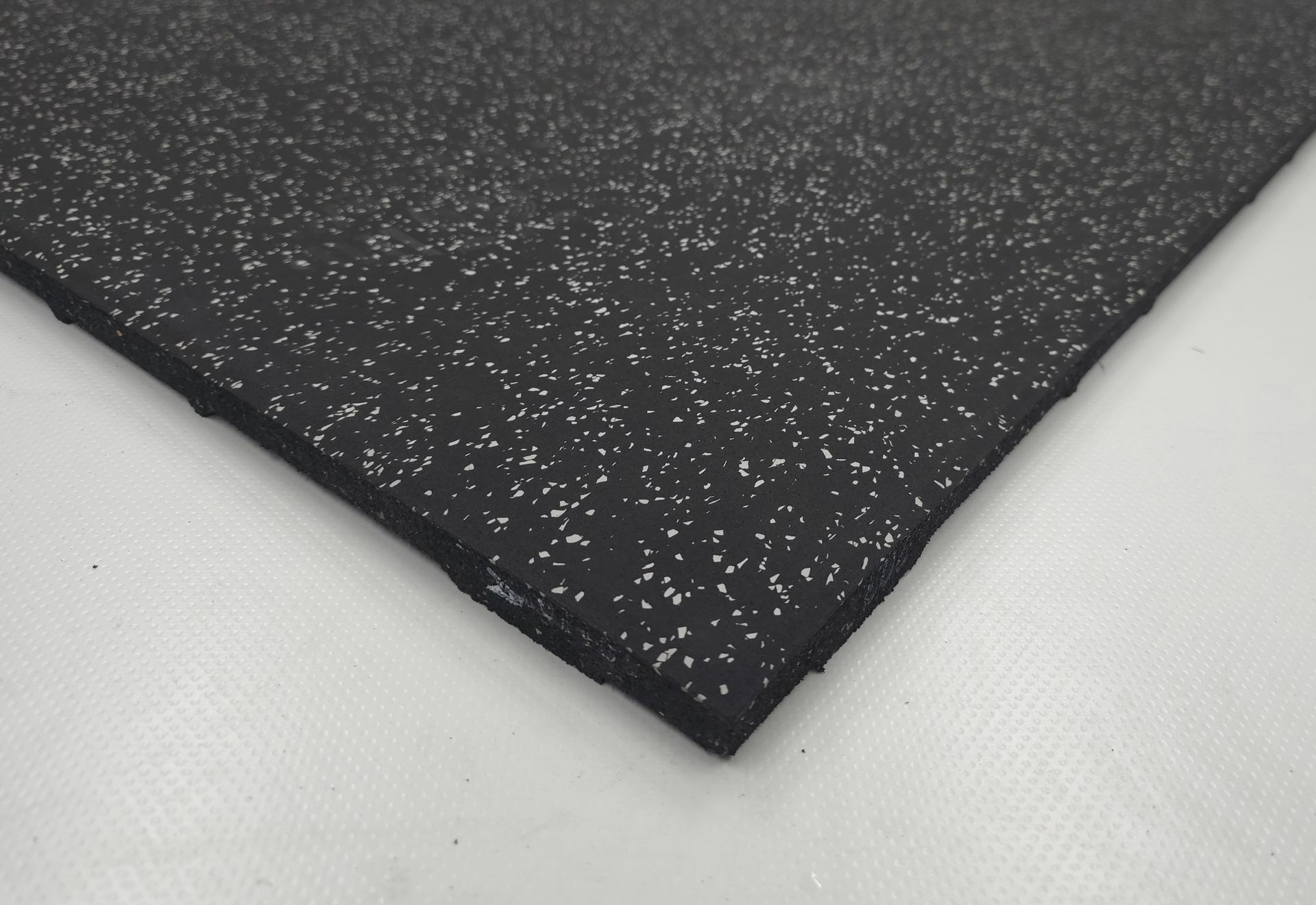 GFS 15 Connect Tile β 20 mm Interlocking Rubber Gym Tile (1000 Γ 1000 mm)