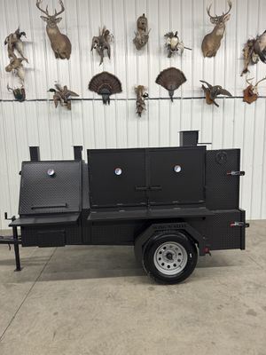SNS 60 Cabinet with Charcoal Grill