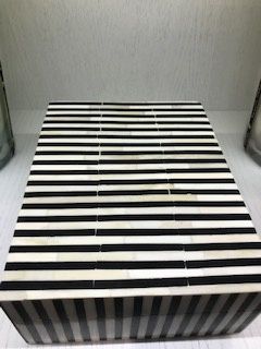 Box-Bone Inlay-White/Black