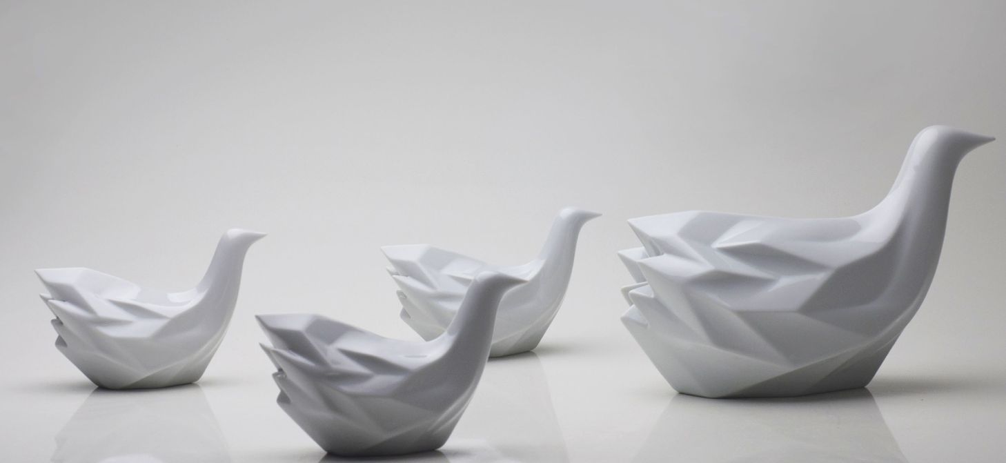 Sculpture-Porcelain-White Columba S