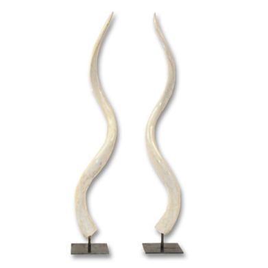 Horn-Kudu Mounted White-L