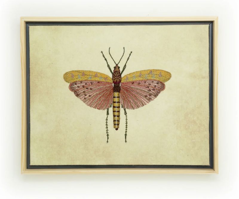 Thread Art-Rose Winged Hopper