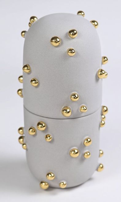 Box-Stone/Gold-Pill/Beads
