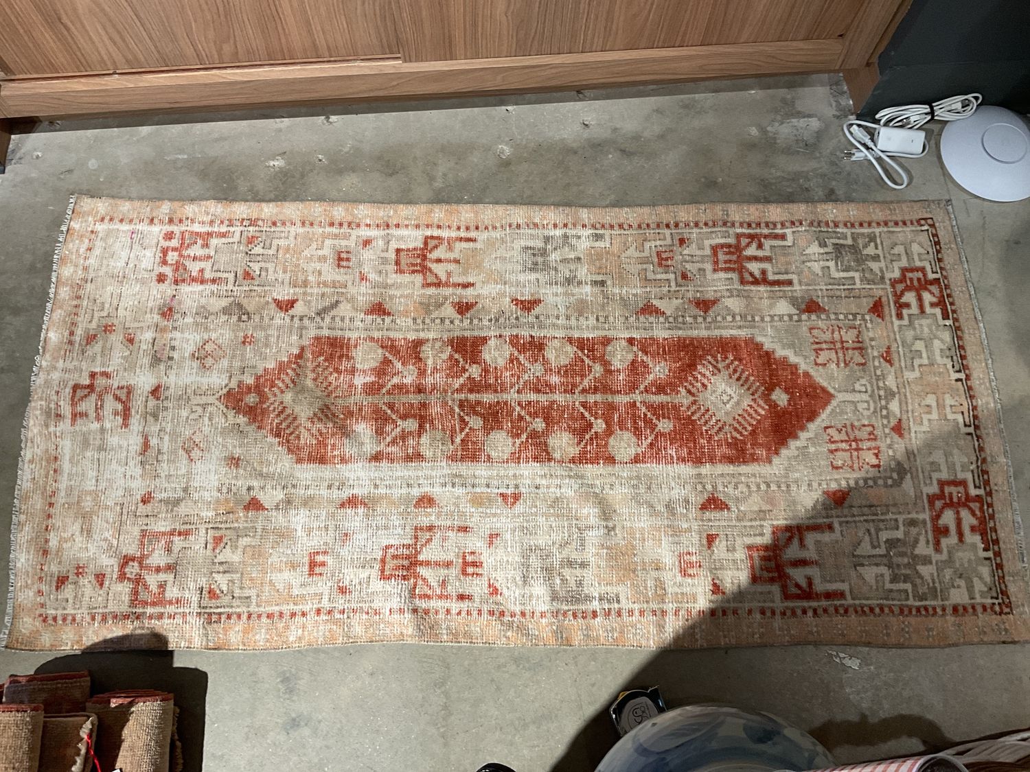 Rug-Vintage Turkish Anatolian-2ft8in x 5ft8in