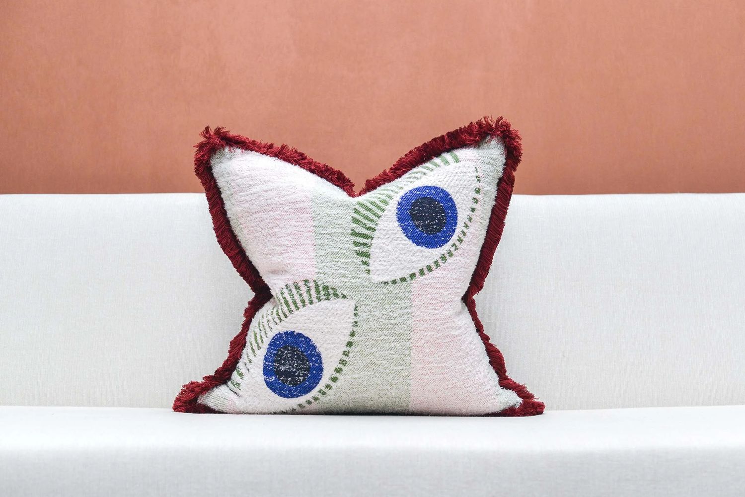 Pillow-Yeti NN