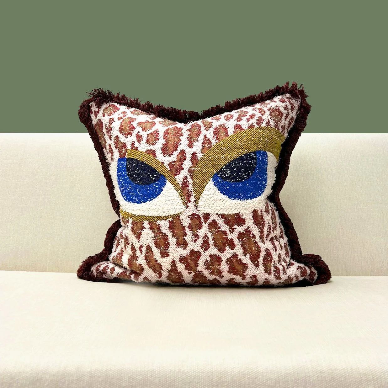 Pillow-Yeti-VV